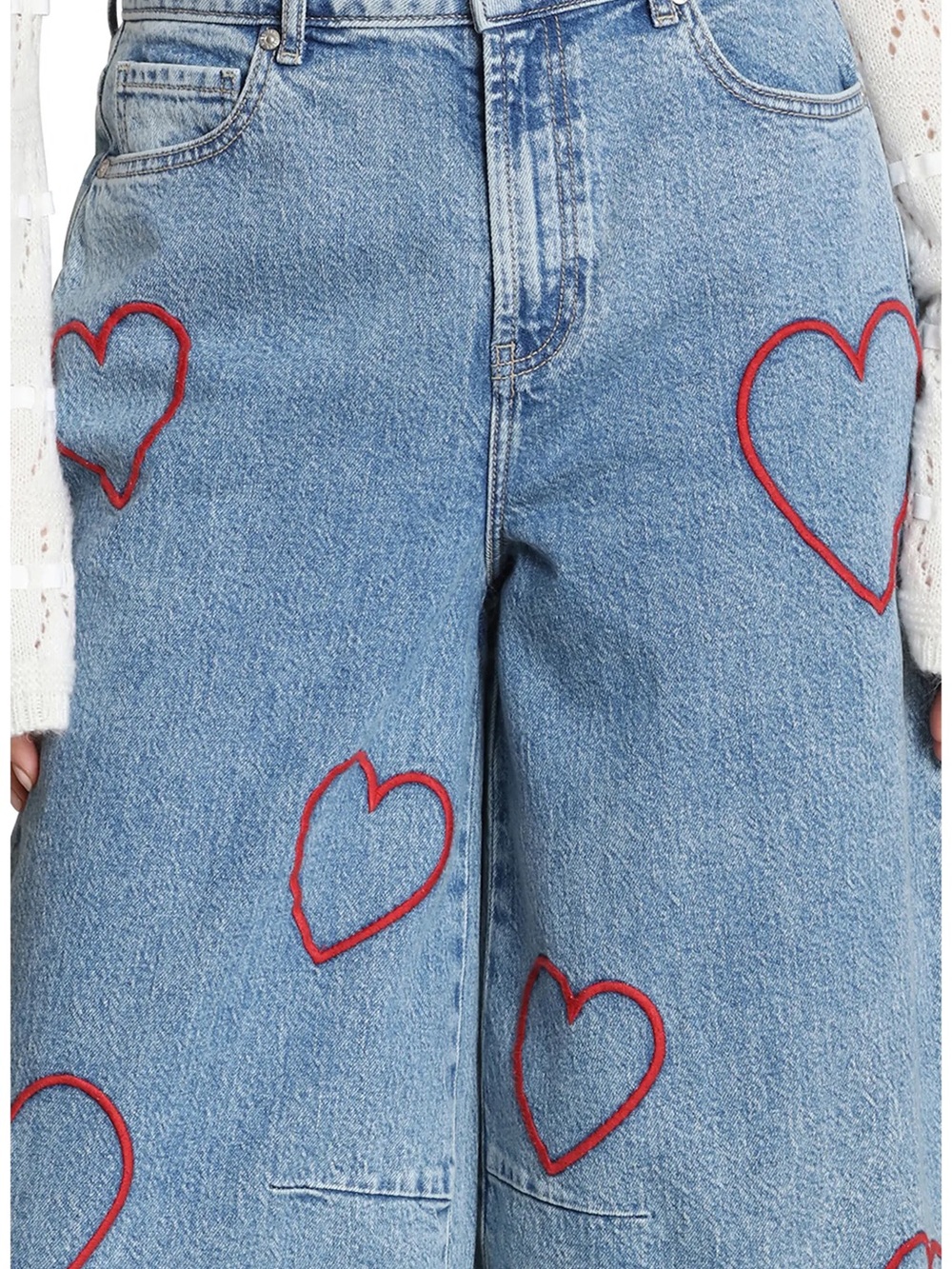 Avec Les Filles Heart Embroidered Barrel Jeans - Light Wash - Picture 7 of 7